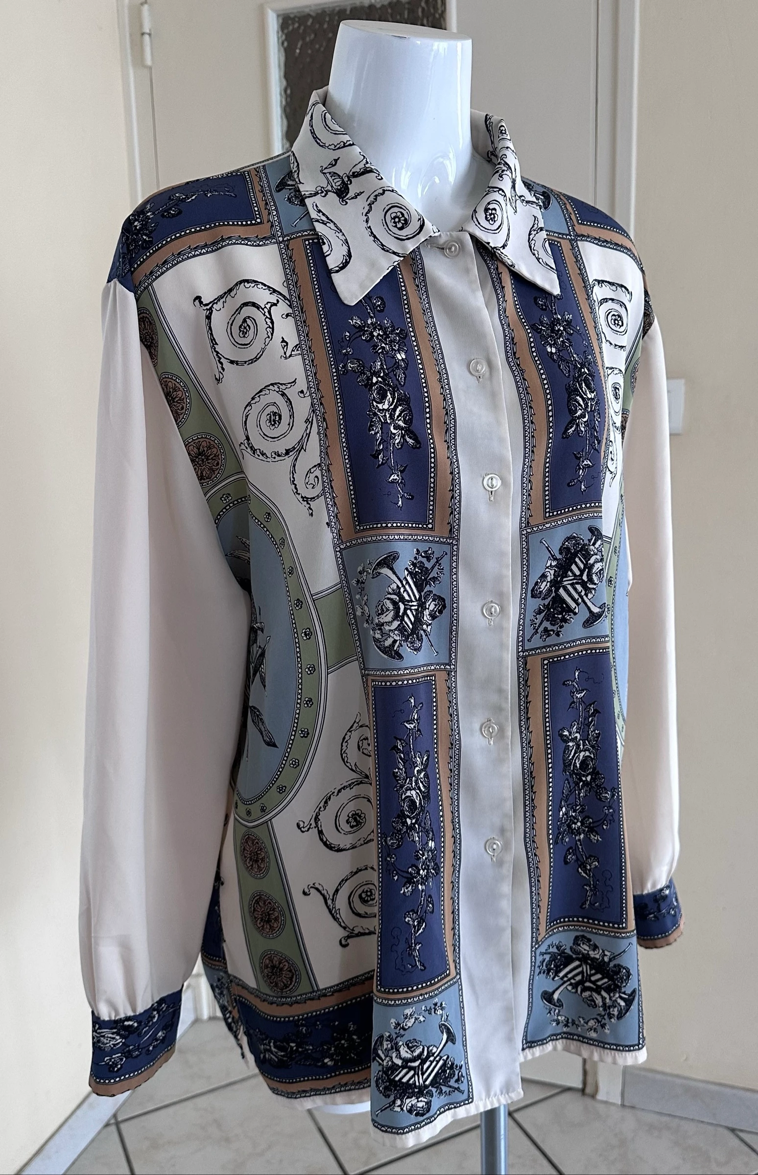 Magnifique Chemise Femme Manches Longues – Élégante & Fluide – État Irréprochable – photo 3